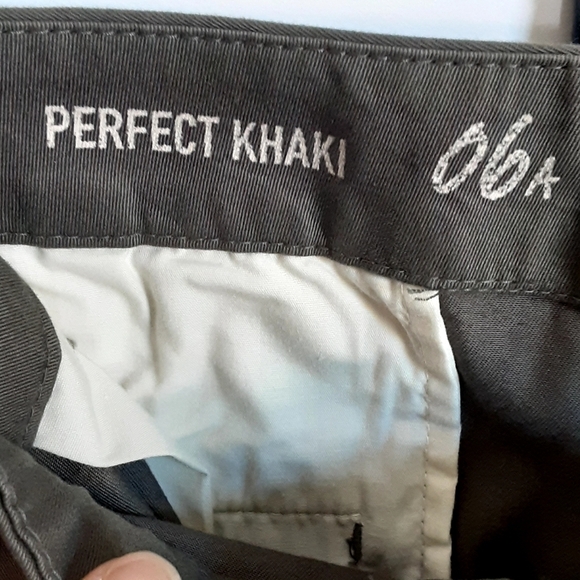 NWT khakis by gap dress pants Sz 6 - Picture 4 of 7